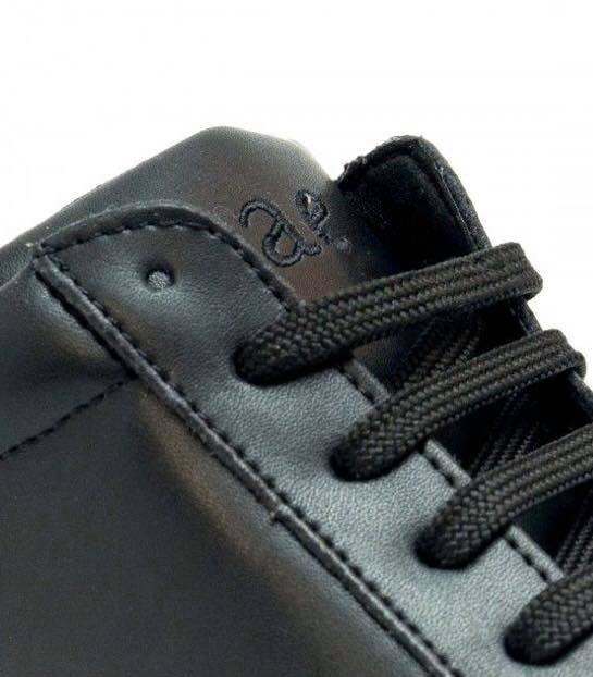 Basic NAE vegan shoes Micro Black