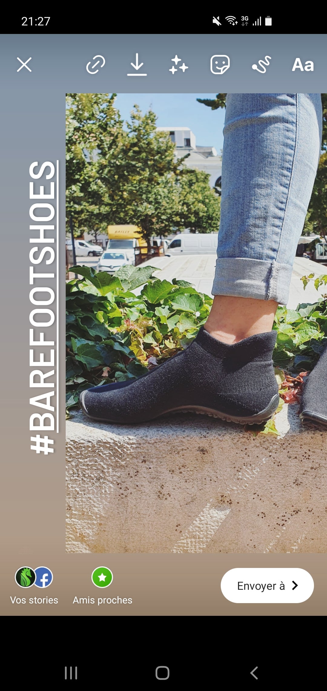 LEGUANO Sneaker minimaliste noir effet pieds nus